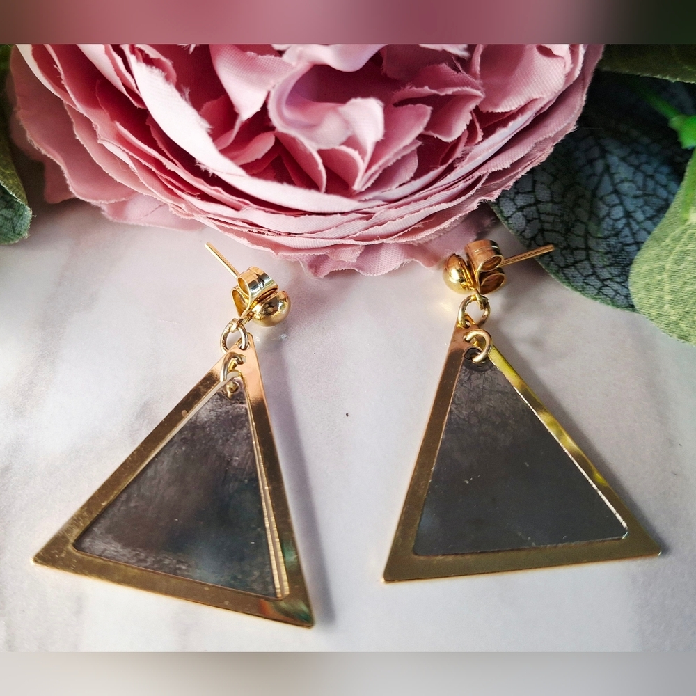 Vintage 80s ✨️🔼Metallic Triangle Earrings